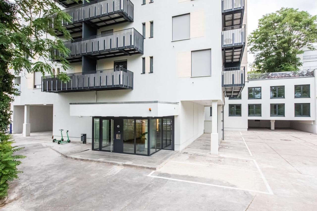 Modern Studio And Good Located Apartment Frankfurt am Main Exterior photo